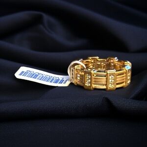 Vintage LVJ gold tone crystal link band ring